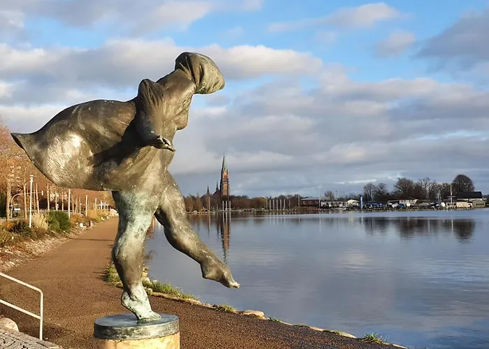 Schleiloge Mit Panoramablick Auf Schlei Schleswig