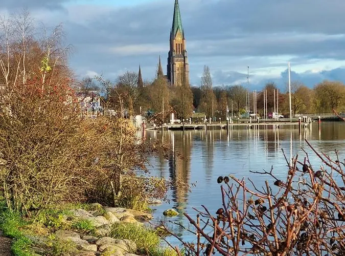 Appartement Schleiloge Mit Panoramablick Auf Schlei Schleswig
